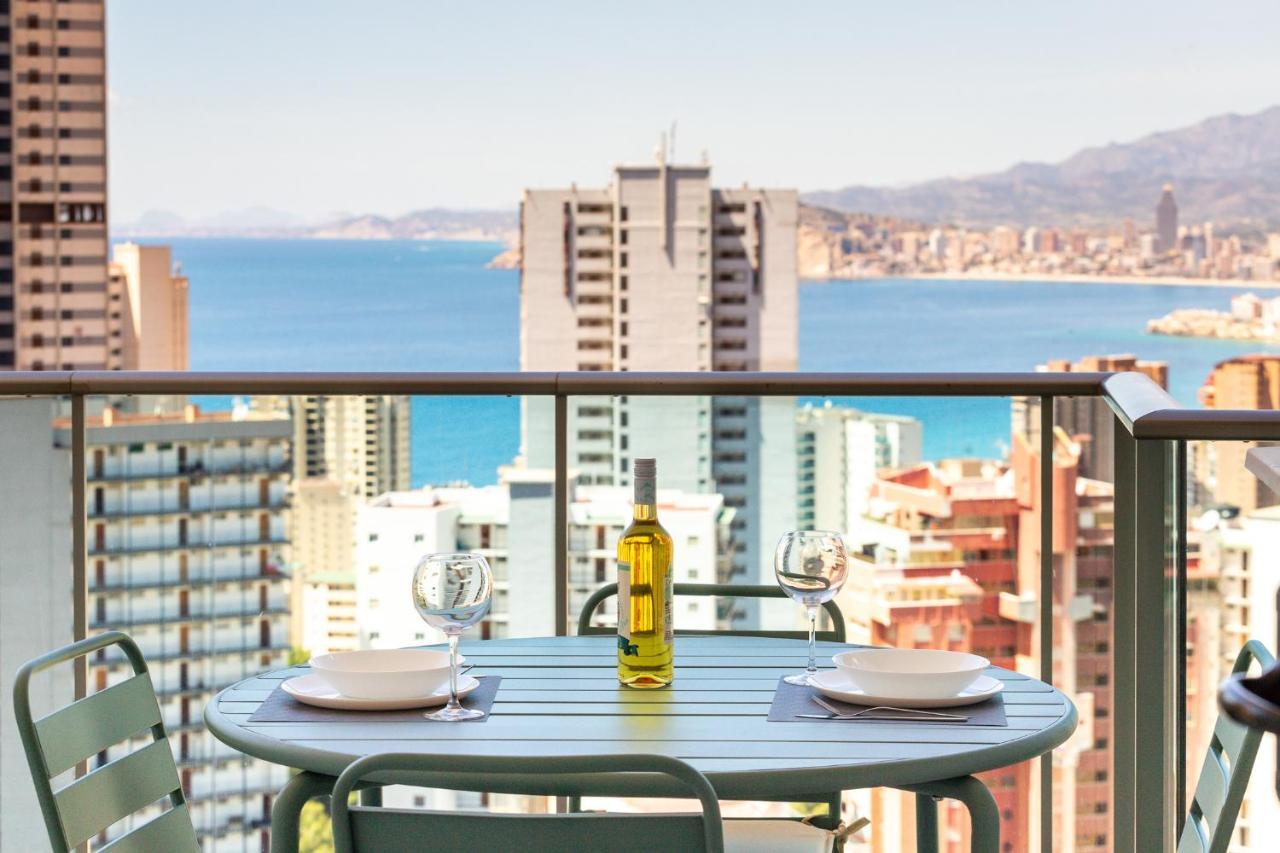 Апартаменты Skyline 11 Sunny Balcony With Stunning Sea Views Бенидорм Экстерьер фото